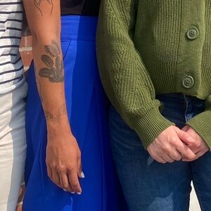 Blue wide pants with pockets